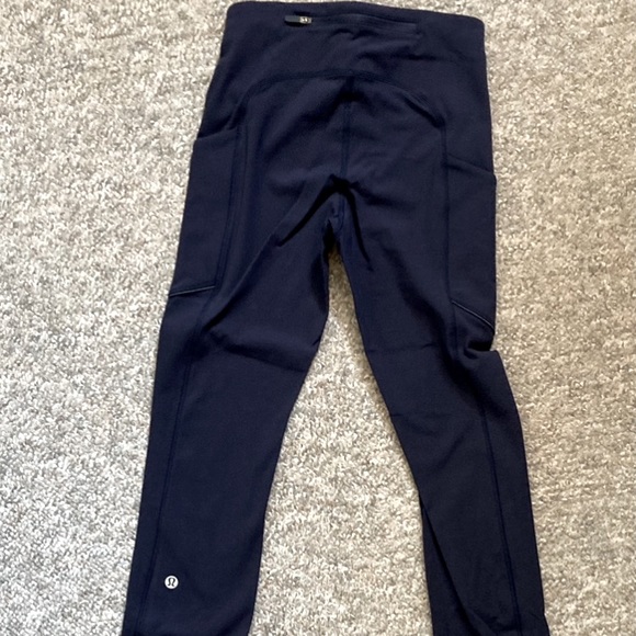 Navi blue luxtreme Lululemon leggings NEVER WORN! - Picture 2 of 2